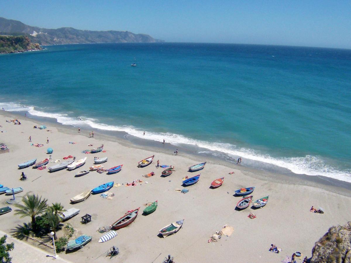 네르하 R838 Capistrano Playa 213 아파트 외부 사진